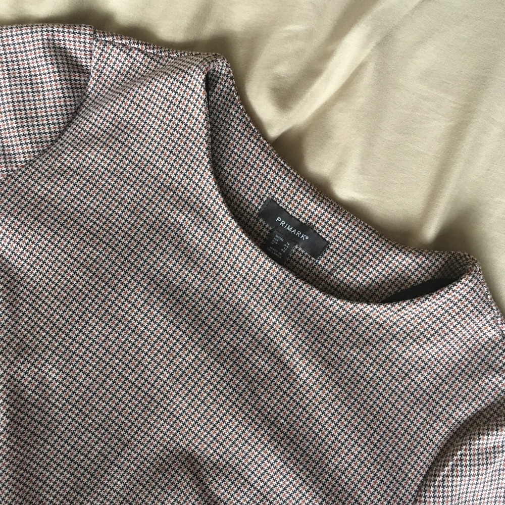 Tunic Dress With Pockets - Picture 4 of 7